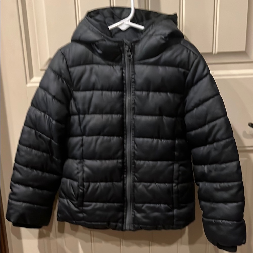 Old Navy Hooded Frost Free Puffer Jacket Kids size XS (5)